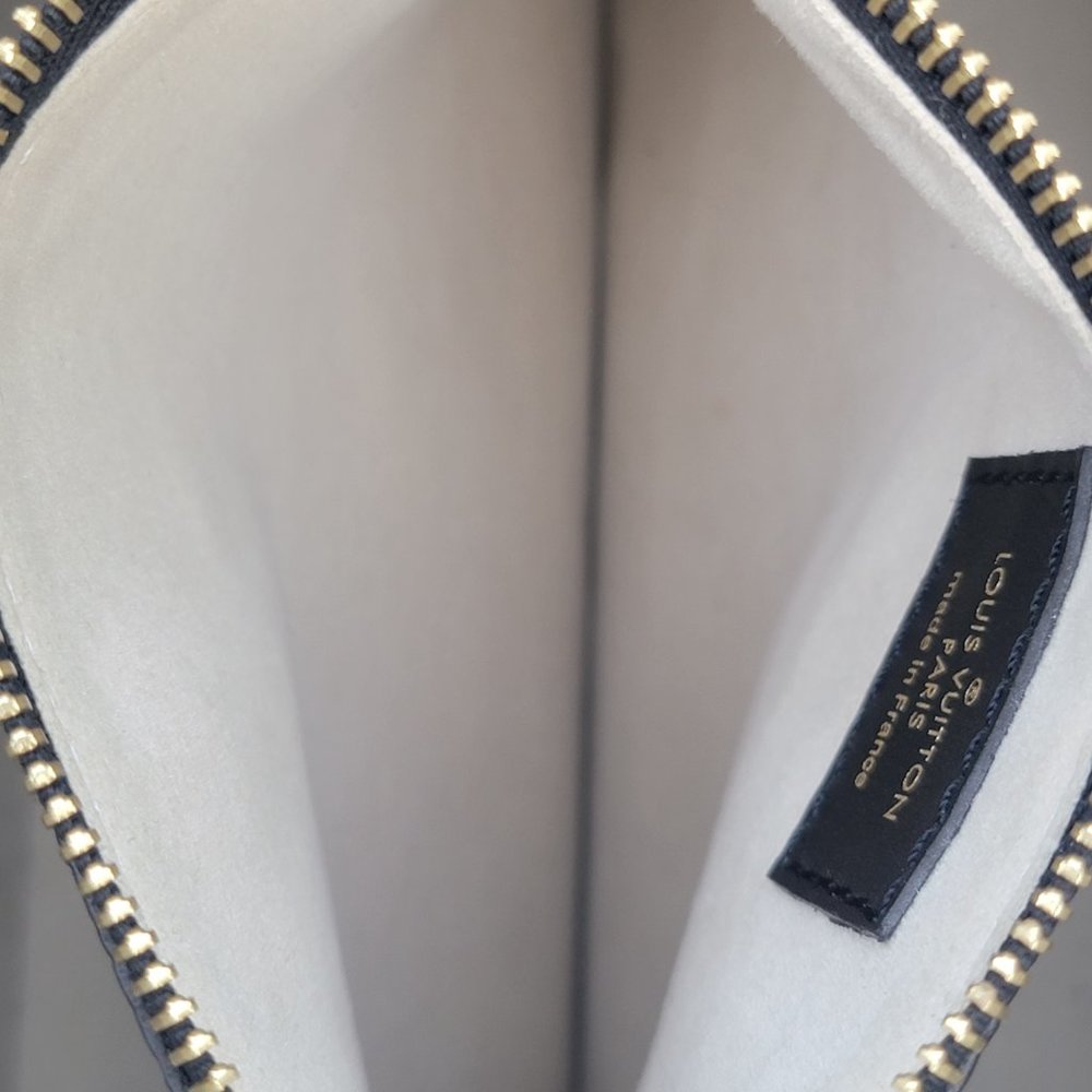 ❌❌SOLD ❌❌  Louis Vuitton NeoNoe Giant Jungle Ivory - Picture 15 of 16